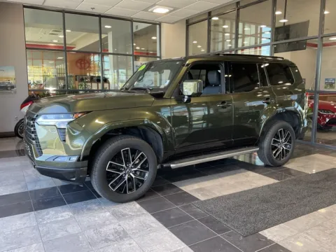 Another view of 2024 Lexus GX 550 Premium+ for sale in Kansas City, MO at Jay Wolfe Toyota
