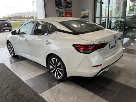 More photos of 2024 Nissan Sentra SV at Jay Wolfe Toyota, MO