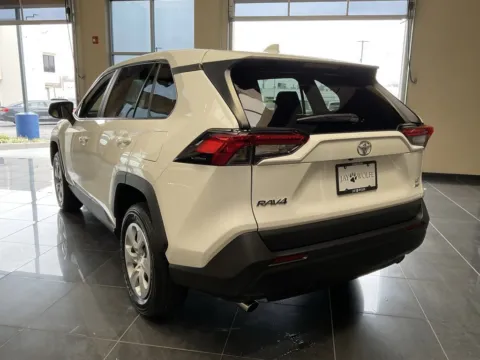 More photos of 2024 Toyota RAV4 LE at Jay Wolfe Acura, MO
