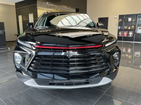 Photos of 2024 Chevrolet Blazer LT for sale in Kansas City, MO at Jay Wolfe Acura