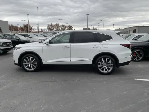 More photos of 2025 Acura MDX w/Technology Package at Jay Wolfe Acura, MO