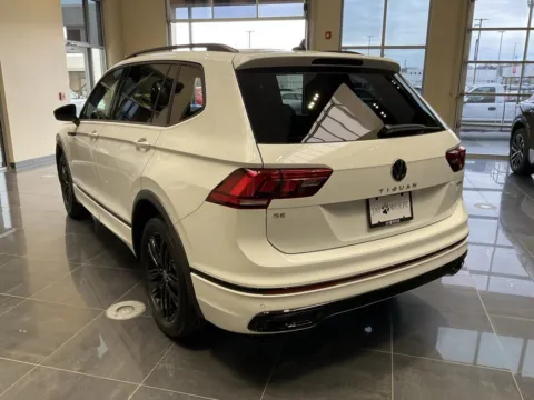 More photos of 2022 Volkswagen Tiguan SE R-Line Black at Jay Wolfe Acura, MO