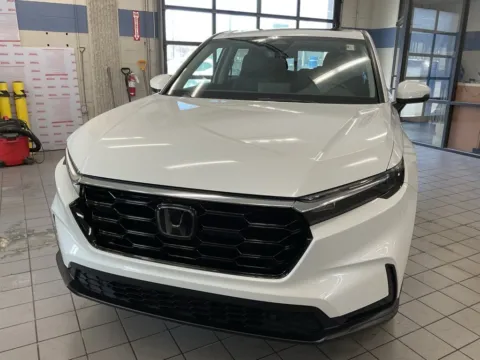 Photos of 2023 Honda CR-V EX-L for sale in Kansas City, MO at Jay Wolfe Acura