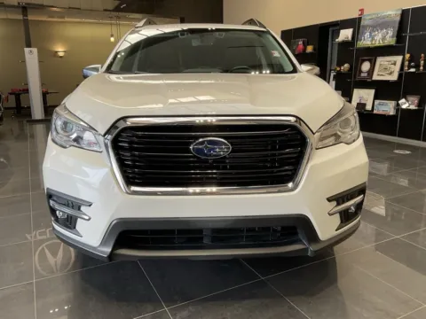 Photos of 2022 Subaru Ascent Touring for sale in Kansas City, MO at Jay Wolfe Acura