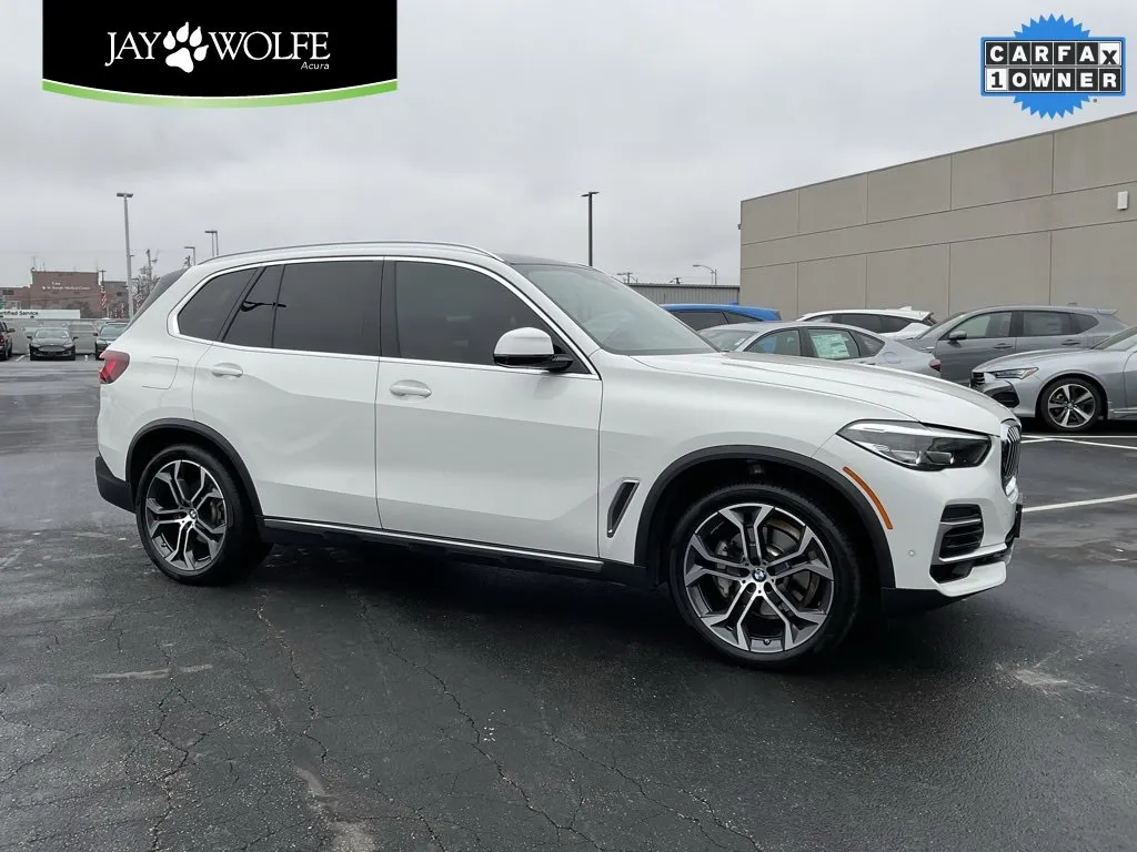 White 2022 BMW X5 xDrive40i for sale in Kansas City, MO