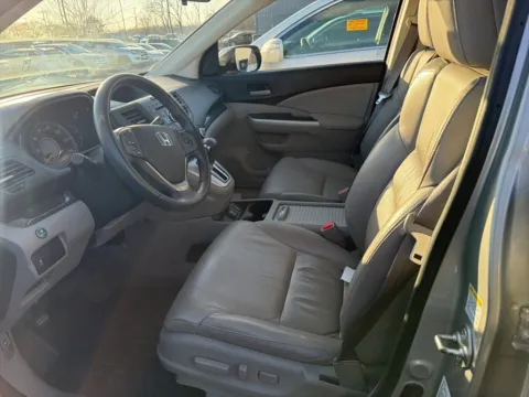 More photos of 2013 Honda CR-V EX-L at Jay Wolfe Acura, MO