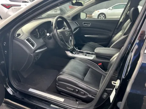 More photos of 2019 Acura TLX w/Advance Pkg at Jay Wolfe Acura, MO