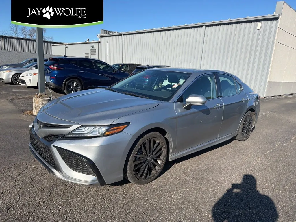 Silver 2024 Toyota Camry XSE for sale in Kansas City, MO