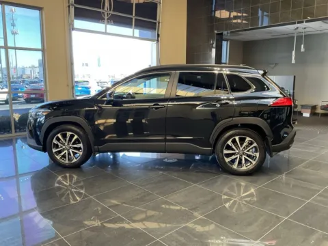 More photos of 2024 Toyota Corolla Cross XLE at Jay Wolfe Acura, MO