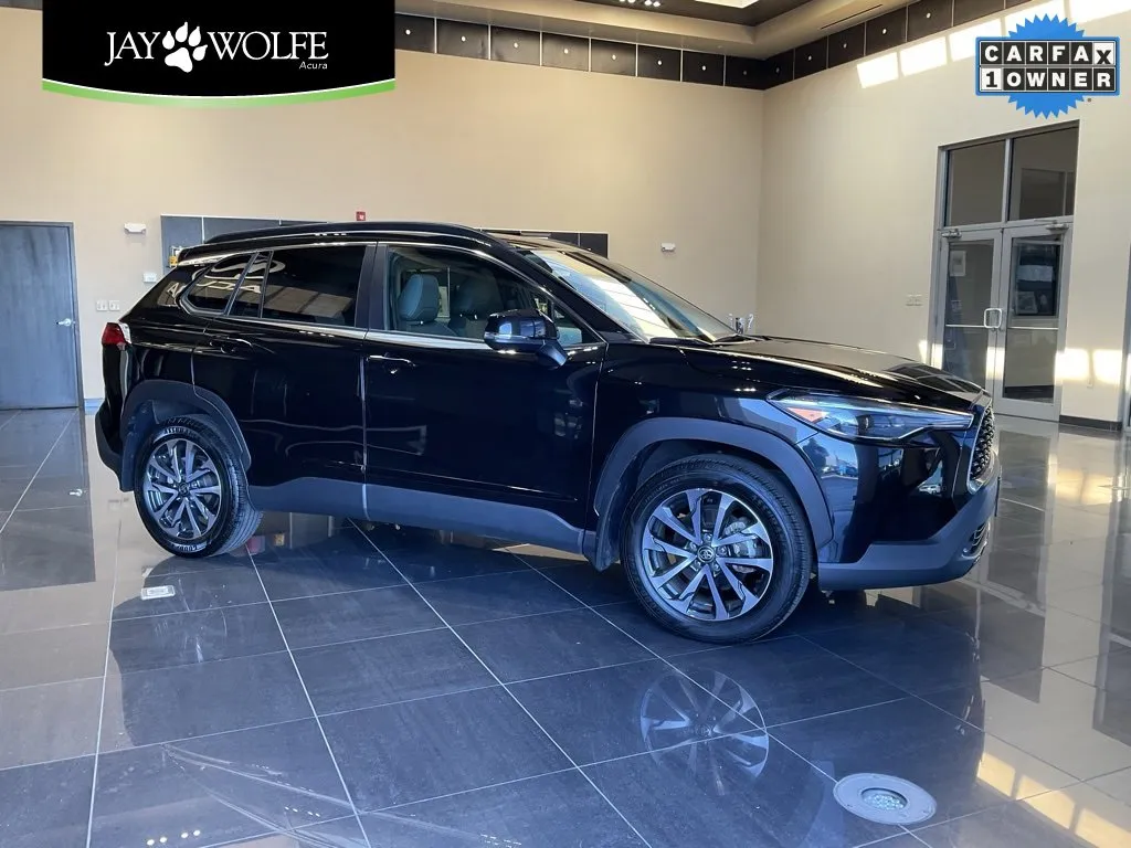 2024 Toyota Corolla Cross XLE for sale in Kansas City, MO