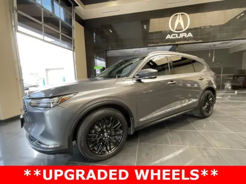 More photos of 2023 Acura MDX w/Advance Package at Jay Wolfe Acura, MO