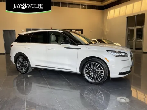 White 2021 Lincoln Corsair Reserve for sale in Kansas City, MO