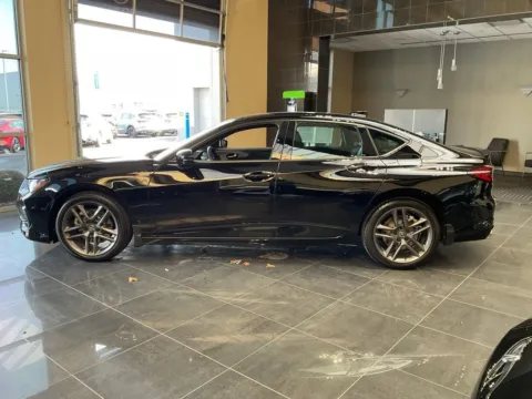 More photos of 2025 Acura TLX w/A-Spec Package at Jay Wolfe Acura, MO