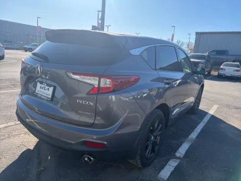 More photos of 2020 Acura RDX at Jay Wolfe Acura, MO