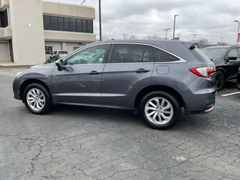 More photos of 2018 Acura RDX Technology Package at Jay Wolfe Acura, MO