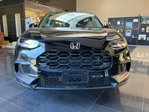 Photos of 2025 Honda HR-V LX for sale in Kansas City, MO at Jay Wolfe Acura