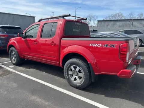 More photos of 2010 Nissan Frontier PRO-4X at Jay Wolfe Acura, MO