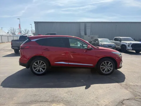 More photos of 2019 Acura RDX w/Technology Pkg at Jay Wolfe Acura, MO