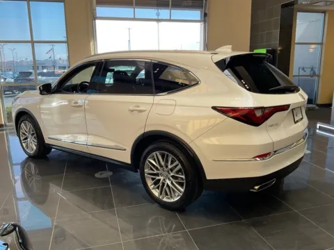 More photos of 2024 Acura MDX w/Advance Package at Jay Wolfe Acura, MO