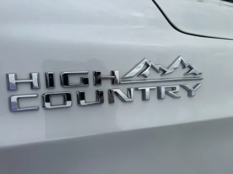 More photos of 2023 Chevrolet Tahoe High Country at Jay Wolfe Acura, MO