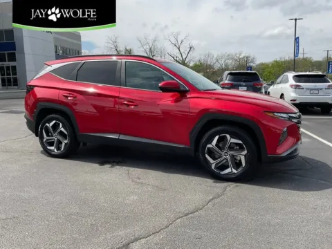 Red 2023 Hyundai Tucson SEL for sale in Kansas City, MO