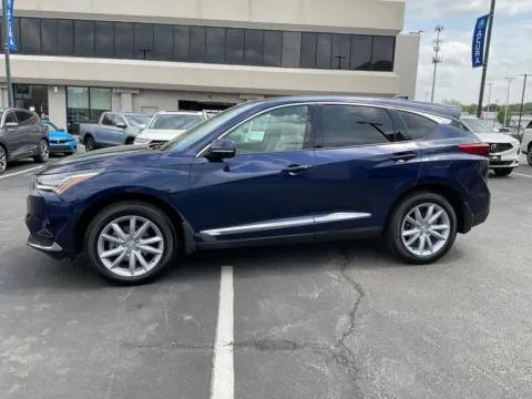 More photos of 2023 Acura RDX at Jay Wolfe Acura, MO