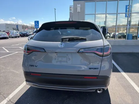 More photos of 2026 Honda HR-V Sport at Jay Wolfe Acura, MO
