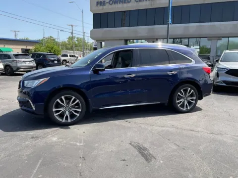 More photos of 2019 Acura MDX w/Advance Pkg at Jay Wolfe Acura, MO