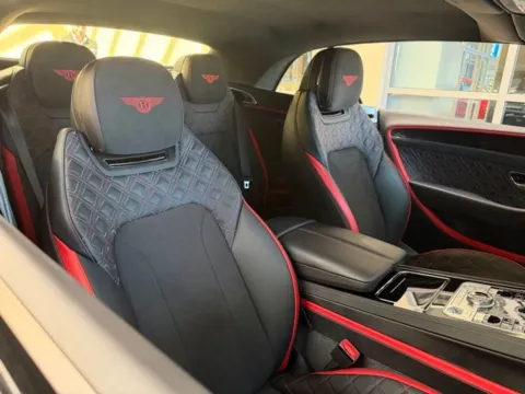 More photos of 2023 Bentley Continental Speed at Jay Wolfe Acura, MO