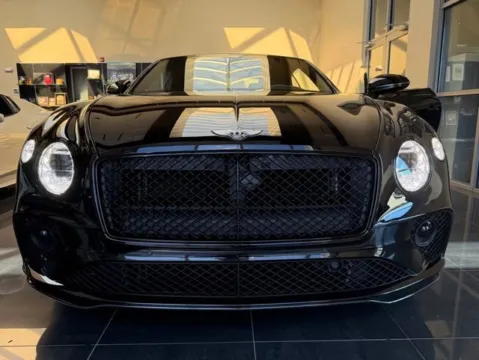 More photos of 2023 Bentley Continental Speed at Jay Wolfe Acura, MO