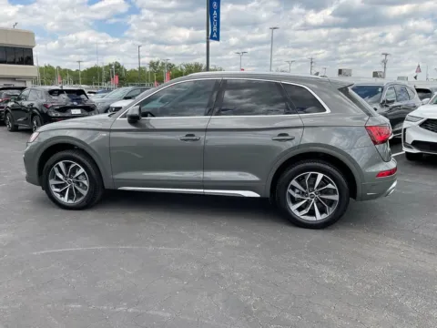 More photos of 2023 Audi Q5 S line Premium at Jay Wolfe Acura, MO