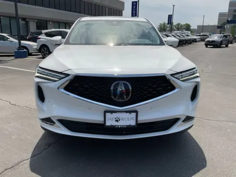 Photos of 2024 Acura MDX w/Technology Package for sale in Kansas City, MO at Jay Wolfe Acura