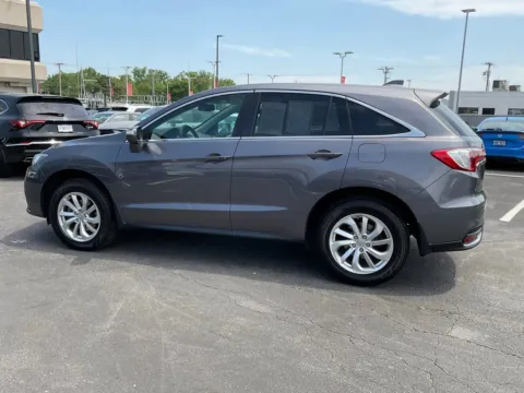 More photos of 2018 Acura RDX Technology Package at Jay Wolfe Acura, MO