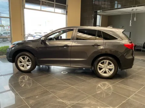 More photos of 2015 Acura RDX at Jay Wolfe Acura, MO