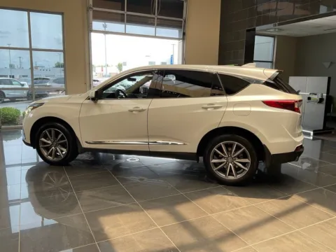More photos of 2020 Acura RDX w/Technology Pkg at Jay Wolfe Acura, MO