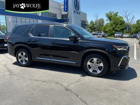 Black 2023 Honda Pilot EX-L 8 Passenger for sale in Kansas City, MO