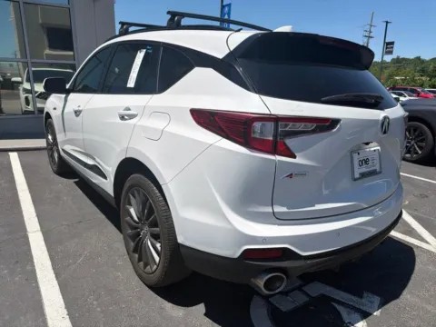 More photos of 2024 Acura RDX w/A-Spec Advance Package at Jay Wolfe Acura, MO
