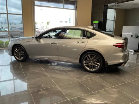 More photos of 2025 Acura TLX w/A-Spec Package at Jay Wolfe Acura, MO