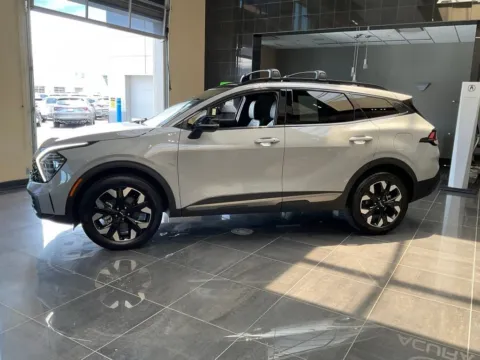 More photos of 2024 Kia Sportage X-Line at Jay Wolfe Acura, MO