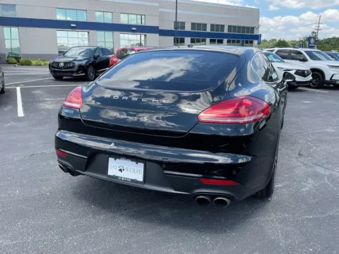 More photos of 2014 Porsche Panamera 4S at Jay Wolfe Acura, MO
