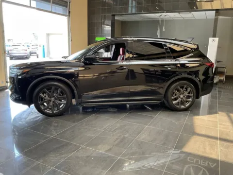 More photos of 2023 Acura MDX w/A-Spec Package at Jay Wolfe Acura, MO
