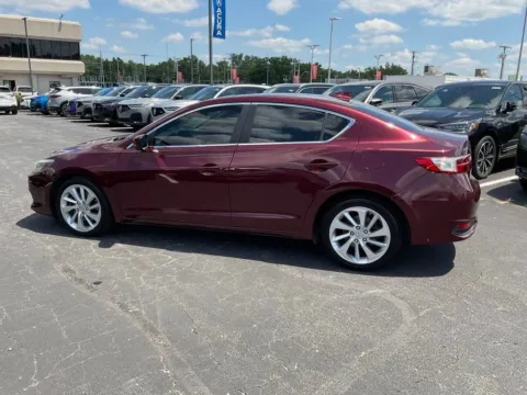 More photos of 2016 Acura ILX 2.4L at Jay Wolfe Acura, MO