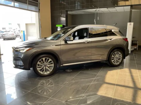 More photos of 2023 INFINITI QX50 LUXE at Jay Wolfe Acura, MO