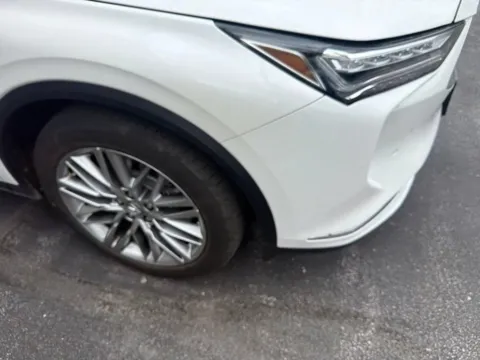 More photos of 2024 Acura MDX w/Advance Package at Jay Wolfe Acura, MO