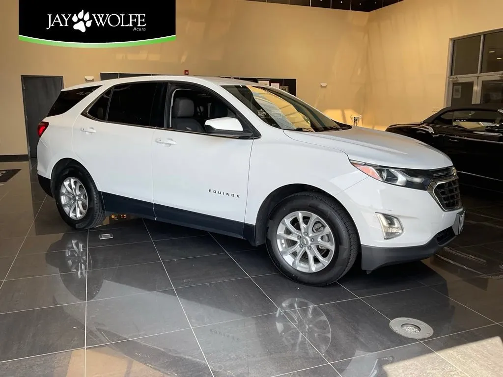 White 2018 Chevrolet Equinox LT for sale in Kansas City, MO