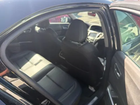 More photos of 2018 Acura TLX w/Technology Pkg at Jay Wolfe Acura, MO