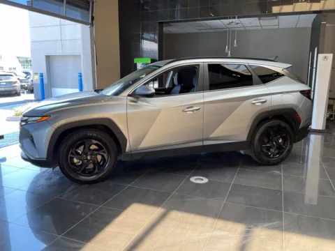 More photos of 2024 Hyundai Tucson SEL at Jay Wolfe Acura, MO