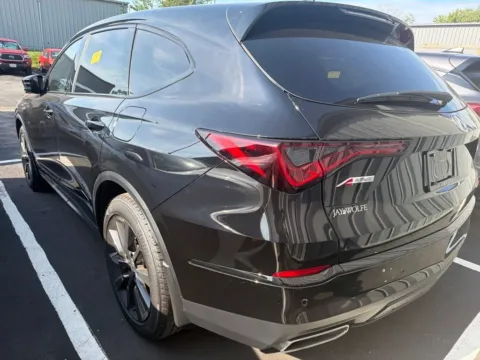 More photos of 2026 Acura MDX w/A-Spec Package at Jay Wolfe Acura, MO
