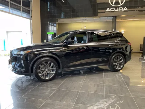 More photos of 2022 Acura MDX w/A-Spec Package at Jay Wolfe Acura, MO