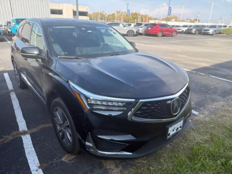 Photos of 2019 Acura RDX w/Technology Pkg for sale in Kansas City, MO at Jay Wolfe Acura